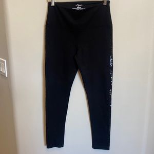 Lysse Black/sequin knit leggings